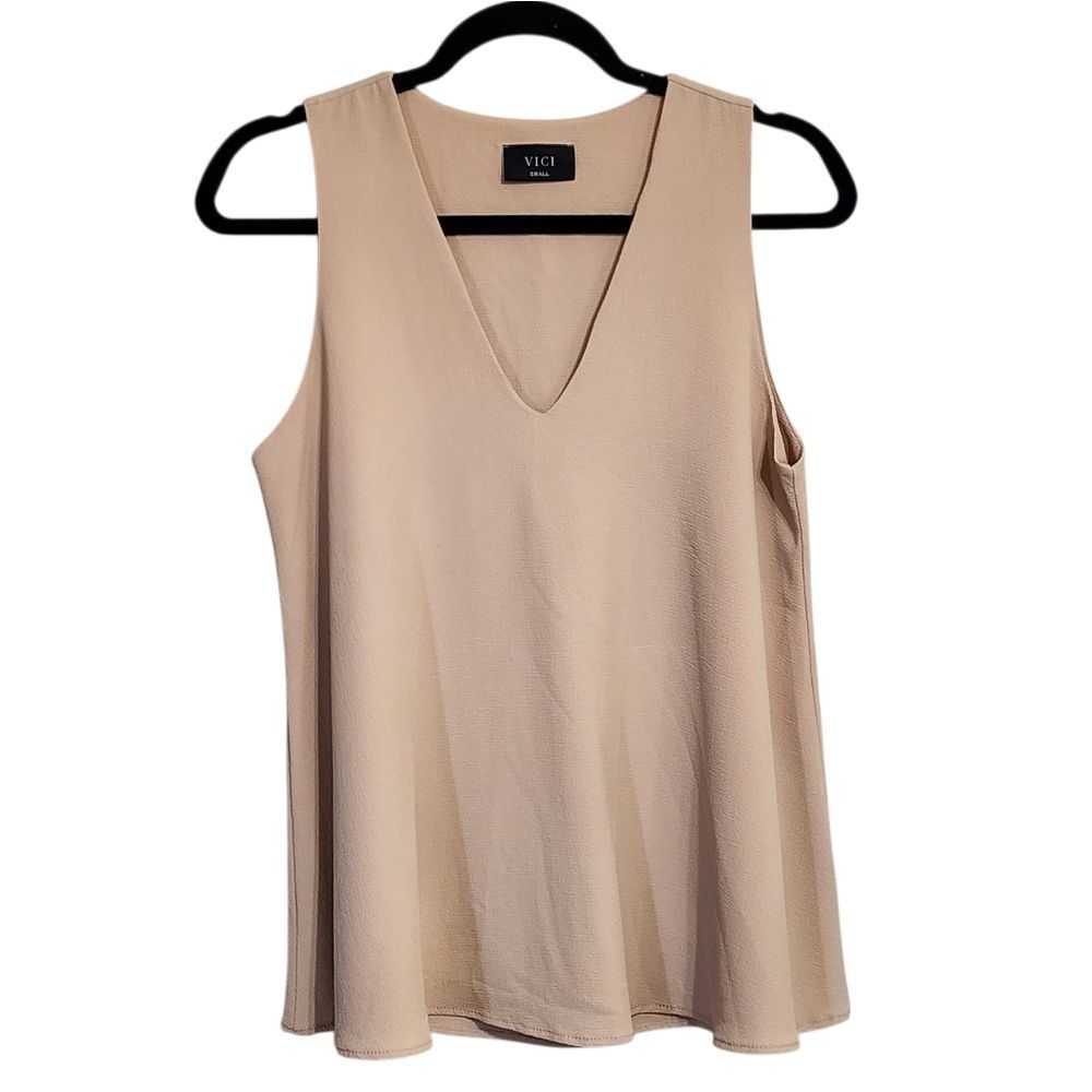 Vicci Top Sz S Beige Flowy Layering Tank Minimalist Neutral Lightweight